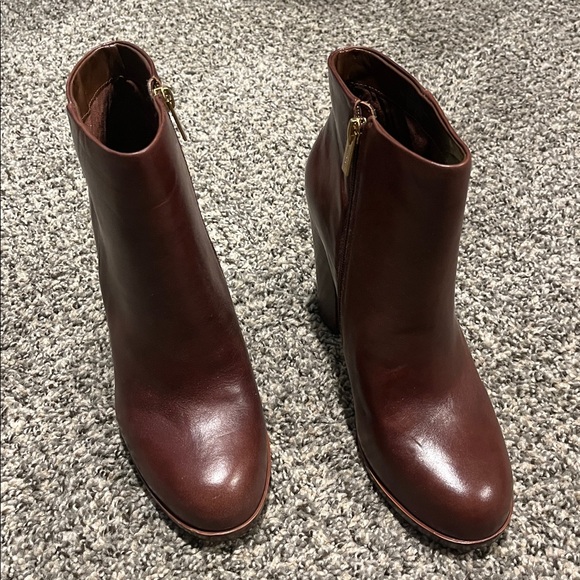 🆕 Vince Camuto Cayelsa Heeled Boots - Picture 2 of 7